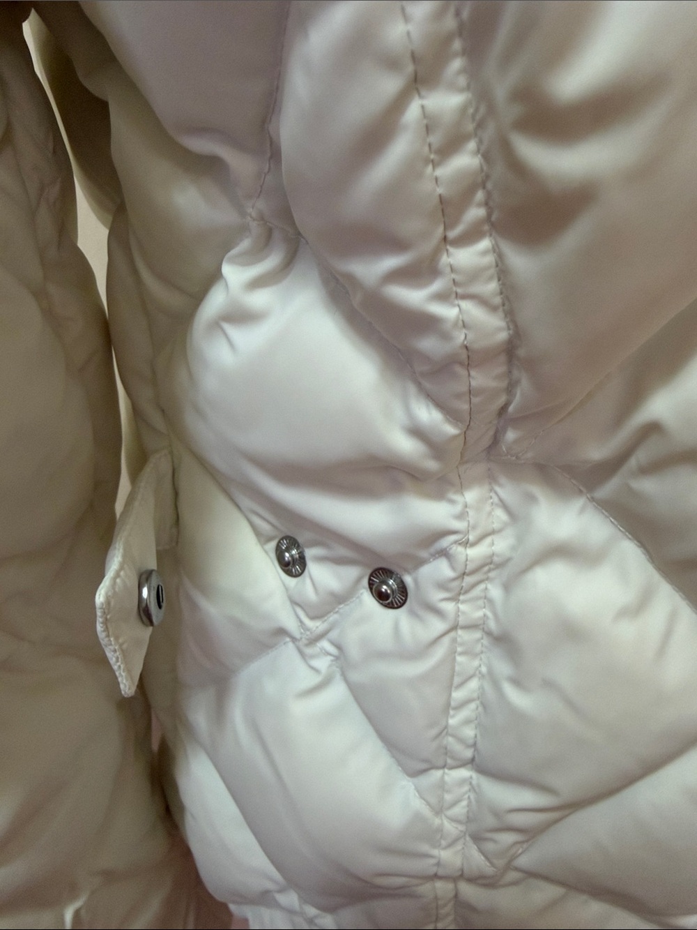 Eddie Bauer EB700 Women’s Goose Down White Diamond Quilted Puffer Jacket - Picture 9 of 12